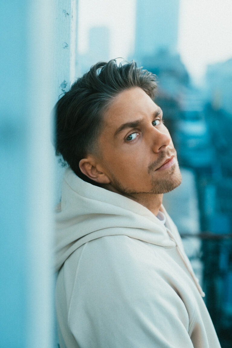 ANDRÉ HAZES BRENGT NIEUWE SINGLE UIT EN KONDIGT CONCERT IN AHOY AAN - André  Hazes